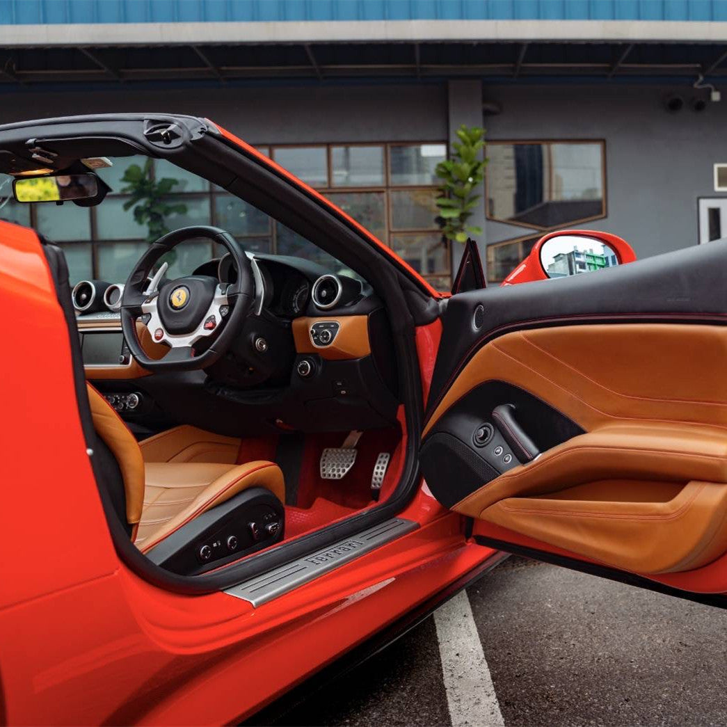 法拉利Californla T 红色